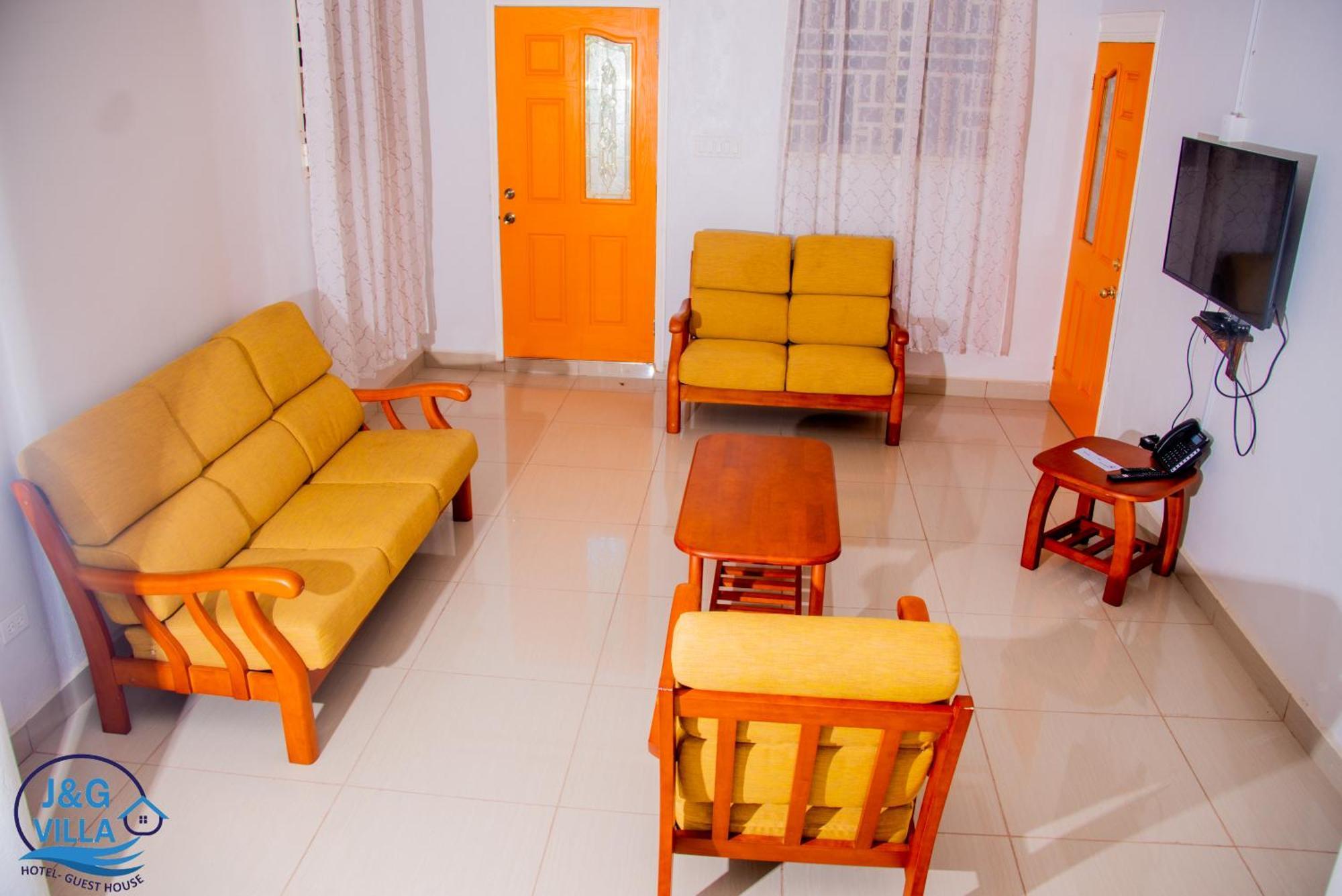 J&G Villa Hotel Cap-Haïtien エクステリア 写真