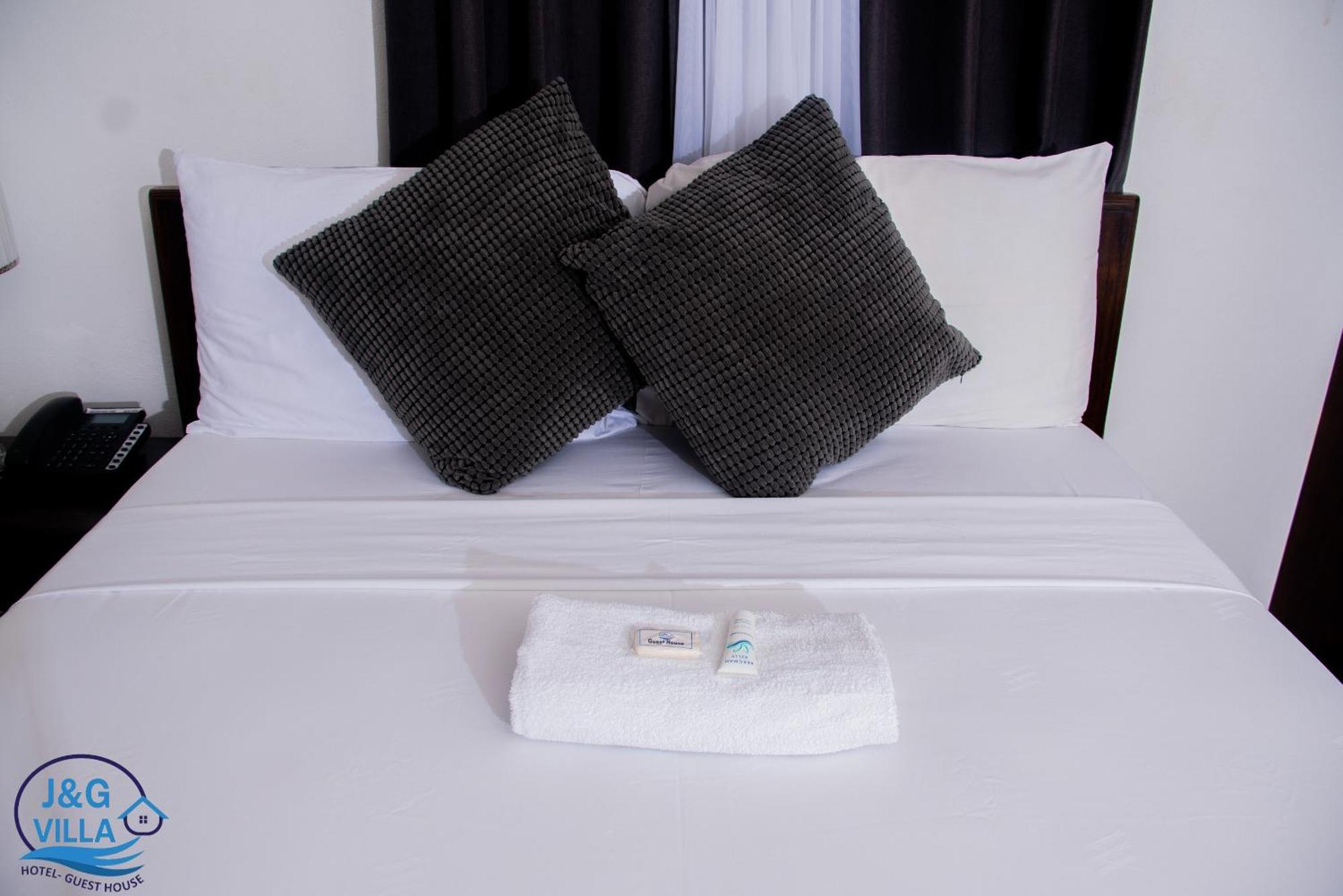 J&G Villa Hotel Cap-Haïtien エクステリア 写真